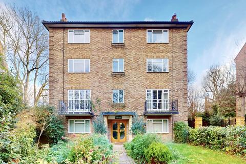 2 bedroom apartment to rent, Elm Court, Highgate N6