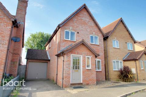 3 bedroom detached house for sale, Green Farm Lane, Bury St Edmunds