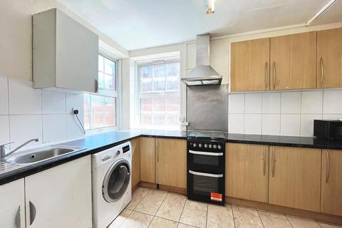 3 bedroom flat for sale, Neeld Court, Neeld Crescent, Wembley, HA9