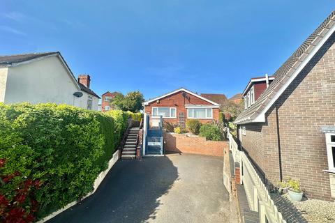 Garden Bungalow Garden Walk, Dudley, DY3 2NR
