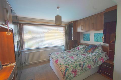 8 Glanmire, Billericay, CM11 1DU