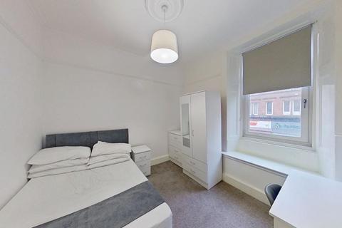 2 bedroom flat to rent, Benalder Street, Glasgow, G11