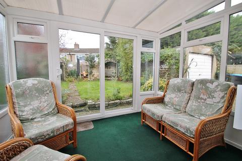 2 bedroom detached bungalow for sale, Manor Road, Ducklington, OX29