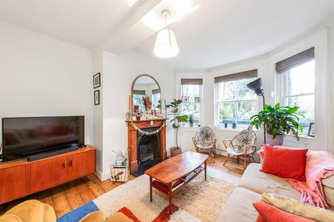 2 bedroom apartment for sale, Wickham Road, Brockley, SE4