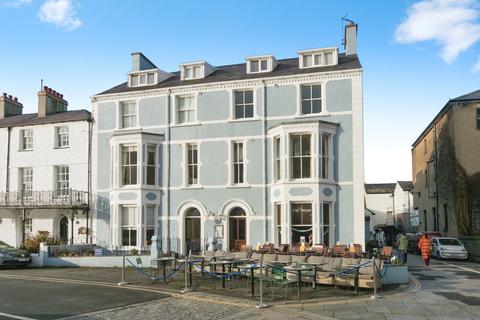 3 bedroom apartment for sale, Beaumaris LL58