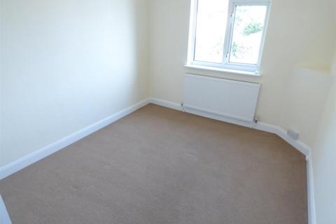 2 bedroom maisonette to rent, Oakdene Road, Orpington BR5