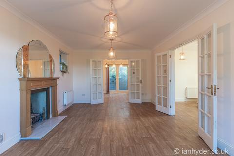 The Lodge Ovingdean Road, Ovingdean, Brighton, BN2 7BB