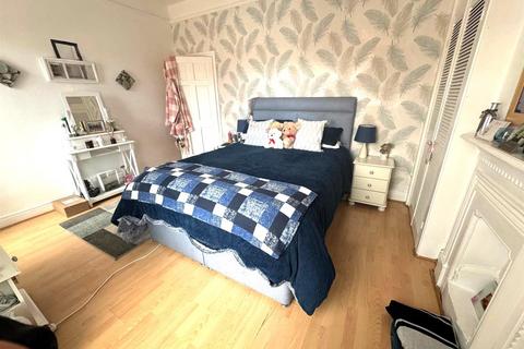 3 bedroom terraced house for sale, Loring Street, Manchester