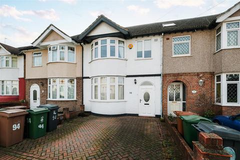 3 bedroom terraced house for sale, Alpha Road, Chingford