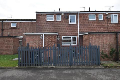 3 bedroom end of terrace house for sale, Tenterden Close, Bransholme, Hull