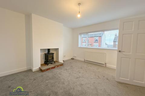 3 bedroom semi-detached house to rent, High Street, Stoke-On-Trent ST7