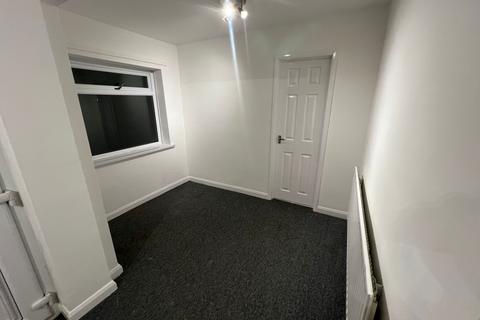 1 bedroom bungalow to rent, St. Ives Road LE4 9FN