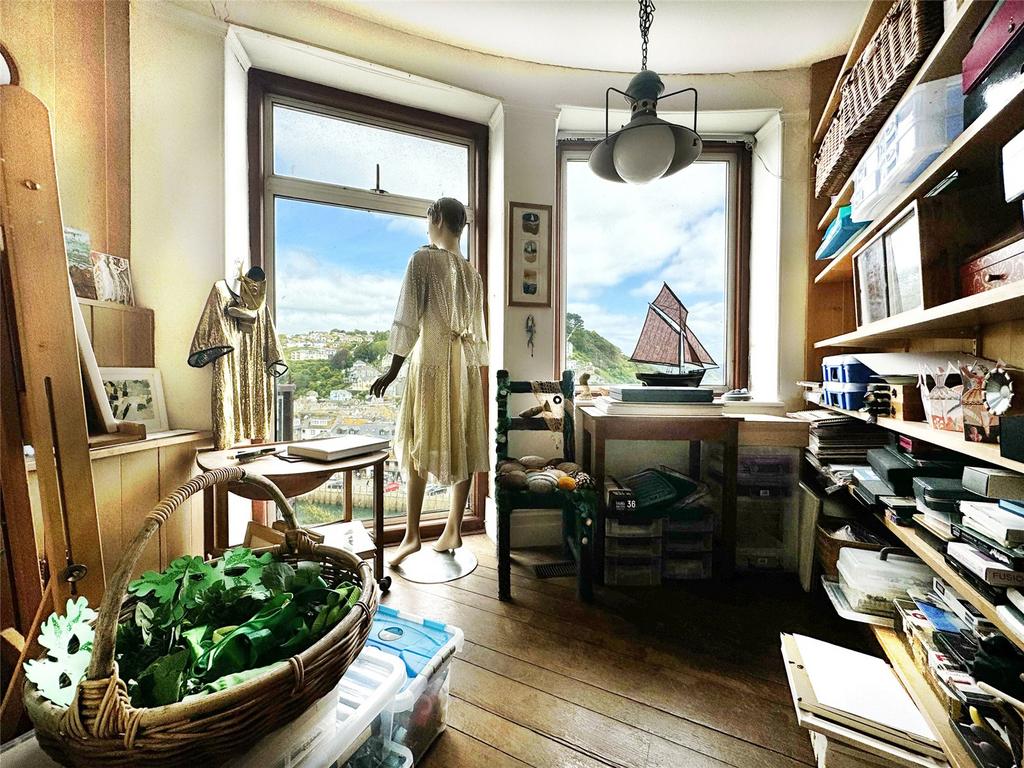 Bedroom/Study