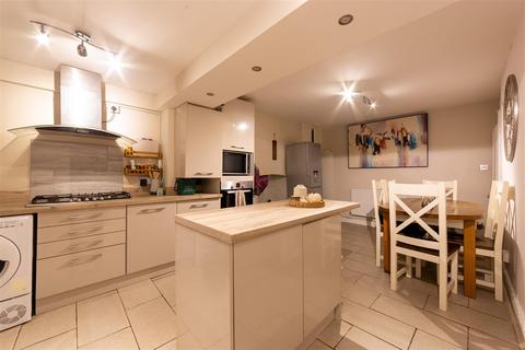 2 bedroom terraced house for sale, Tirpentwys Terrace, Pontypool NP4