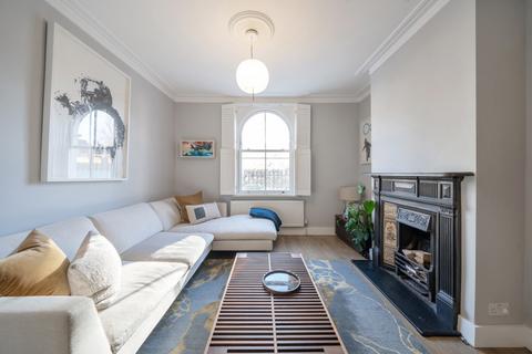 undefined, Lynton Road, London