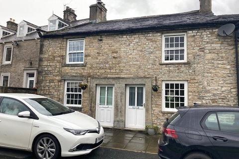 2 bedroom terraced house to rent, Greenview, West Burton, Leyburn, DL8