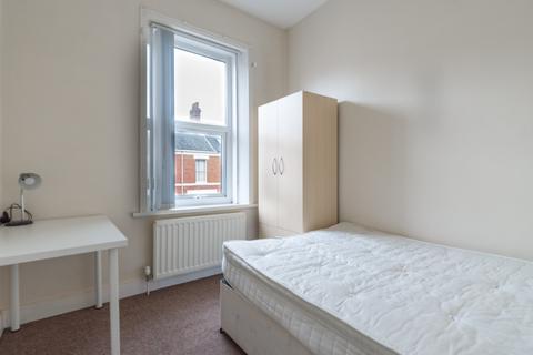 3 bedroom maisonette for sale, Bayswater Road, Newcastle Upon Tyne NE2