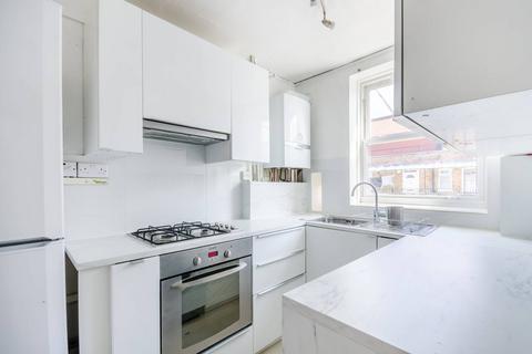 3 bedroom maisonette to rent, Fulham Court, Fulham Broadway, London, SW6