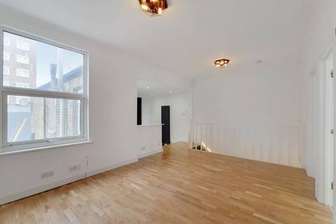 3 bedroom flat to rent, High Street, Upton Park, London, E6