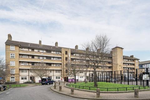 2 bedroom flat for sale, Cambridge Heath, Bethnal Green, London, E2