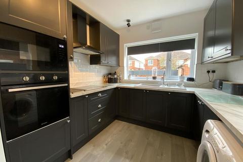 18 Reporto Avenue, Grimsby, DN32 9RE