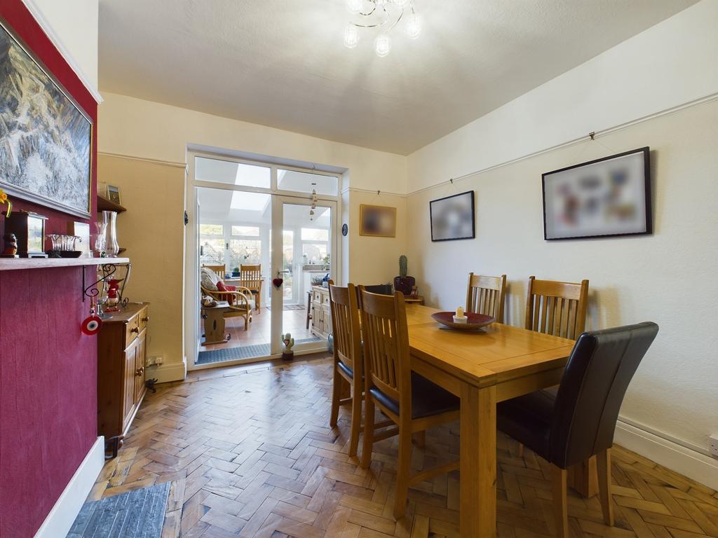 Family room/dining room