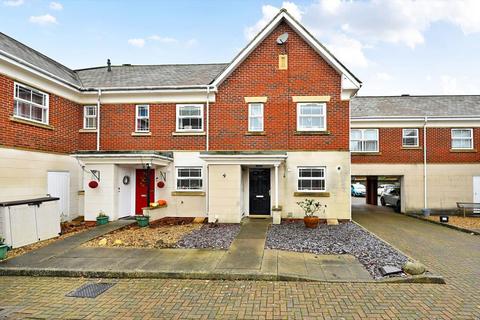 4 bedroom terraced house to rent, DEEPCUT