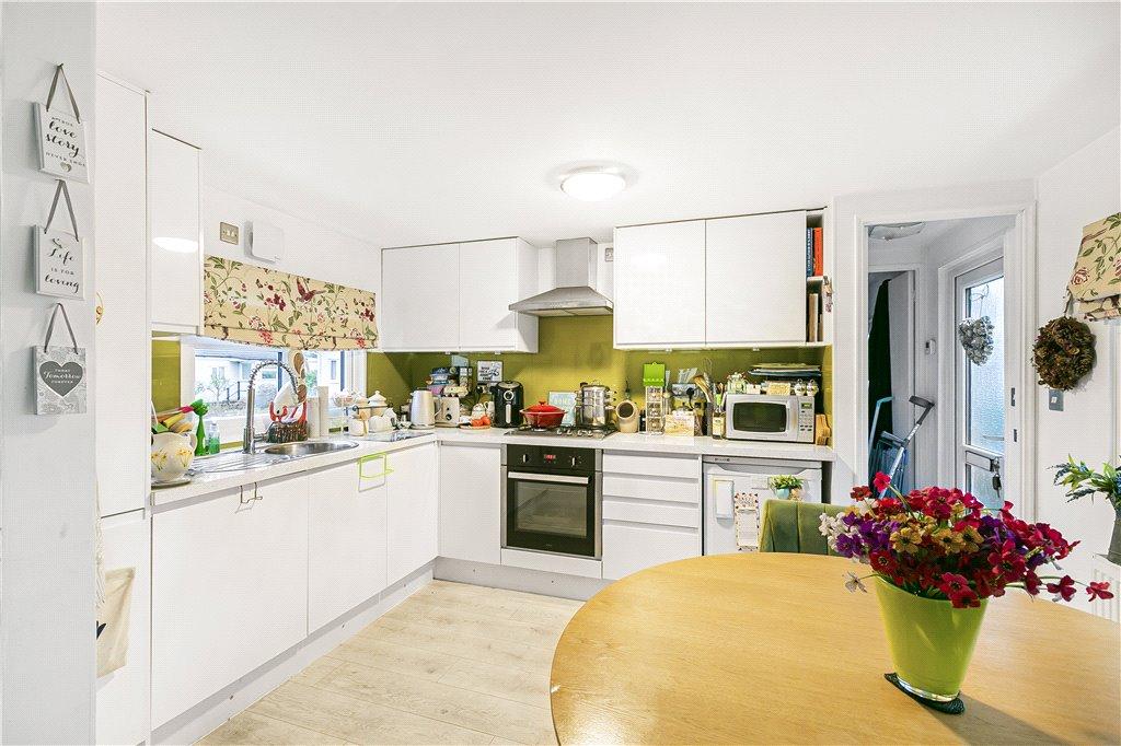 Kitchen/Reception