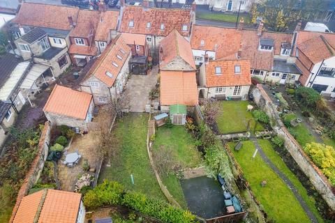 9 bedroom terraced house for sale, Eastgate, Pickering