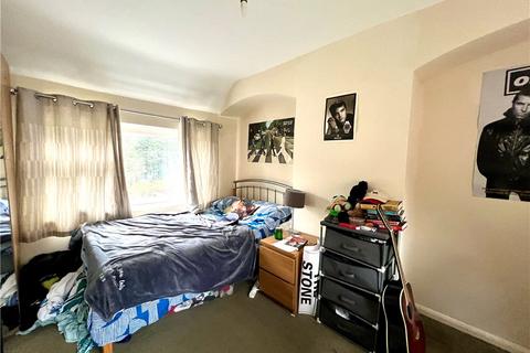 135 Southway, Guildford, GU2 8DH