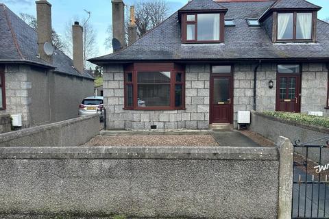 2 bedroom semi-detached house to rent, Broomhill Place, Aberdeen, AB10