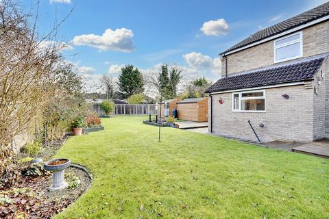 4 bedroom semi-detached house for sale, Buntings Crescent, Cambridge CB25