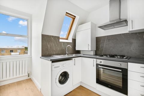 1 bedroom flat to rent, Tooting High Street, London, SW17