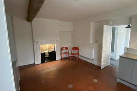 3 bedroom terraced house to rent, Willow Vale, Frome BA11