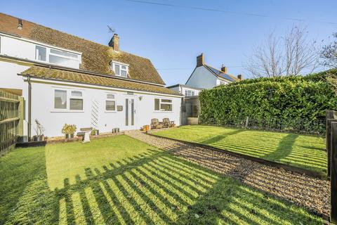 8 Arnolds Close, Padbury, Buckingham, MK18 2BG