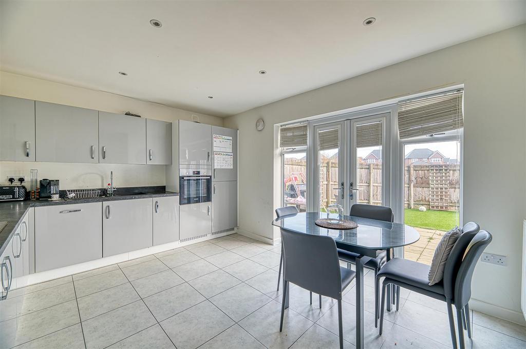 Kitchen/Living Room