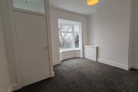 2 bedroom terraced house to rent, Ellis Street, Burnley, BB11