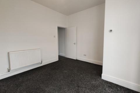 2 bedroom terraced house to rent, Ellis Street, Burnley, BB11