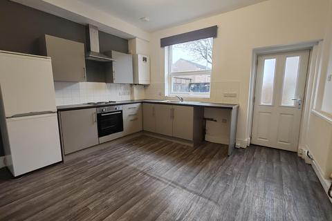 2 bedroom terraced house to rent, Ellis Street, Burnley, BB11