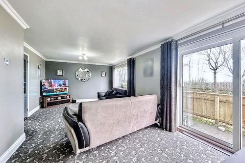 11 Balliol Close, Peterlee, SR8 2NX