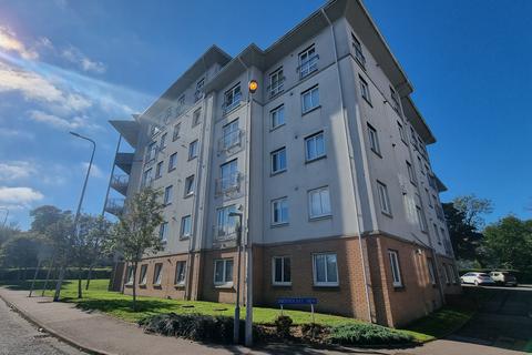 2 bedroom flat to rent, Midstocket View, Aberdeen AB15