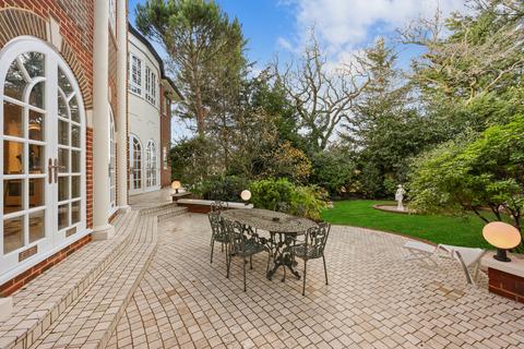 8 bedroom detached house for sale, London N2