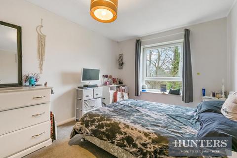 63 Ambleside Gardens, Sutton, SM2 5ES