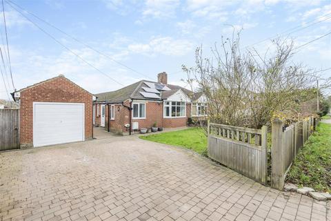 6 bedroom bungalow for sale, Common Road, Chatham