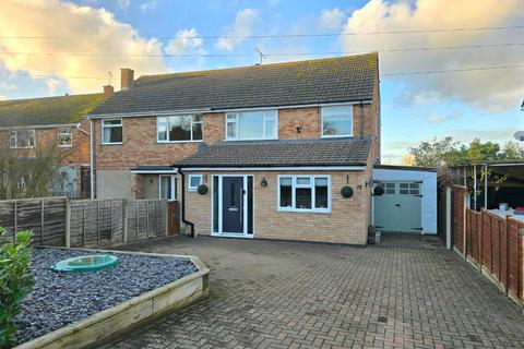 4 bedroom semi-detached house for sale, Church Road, Braunston, Northamptonshire, NN11 7HQ