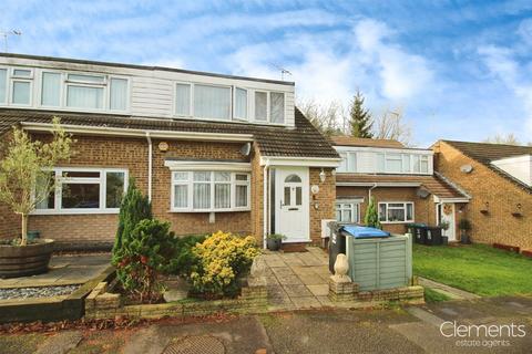 3 bedroom end of terrace house to rent, Tattershall Drive, Hemel Hempstead HP2