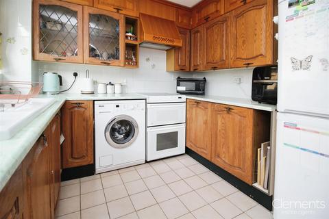 3 bedroom end of terrace house to rent, Tattershall Drive, Hemel Hempstead HP2