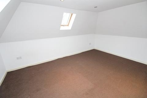 2 bedroom detached house to rent, Pickford Close, Bexleyheath, DA7