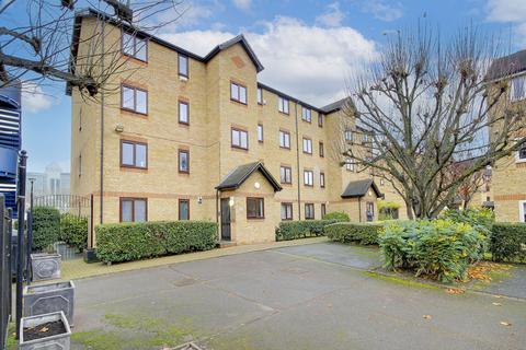 2 bedroom flat for sale, Ringwood Gardens, Isle of Dogs E14