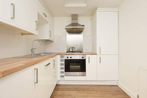 2f3, 16 Eyre Place, Edinburgh, EH3 5EP